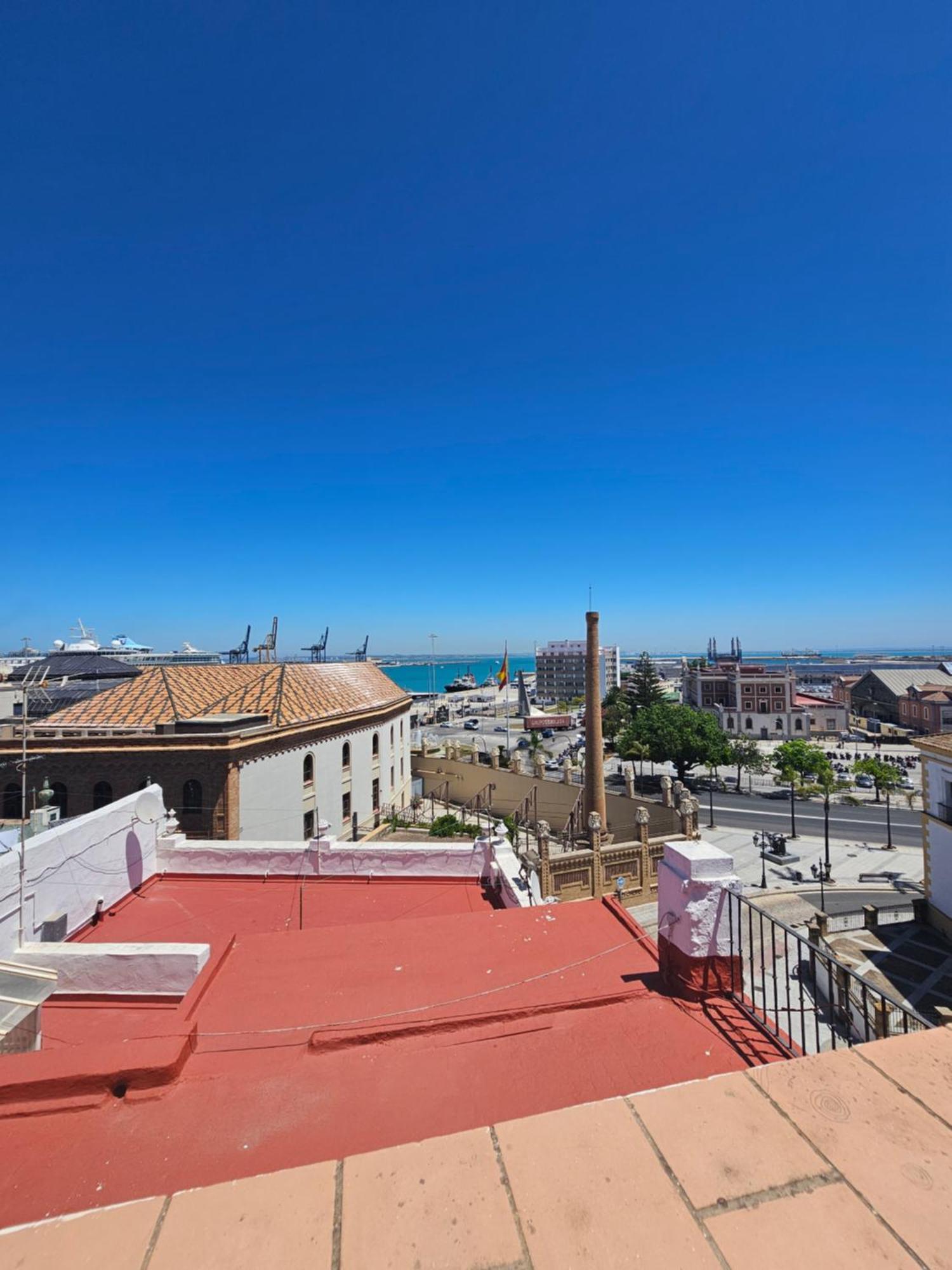 Apartamentos Plaza Santo Domingo Cadiz Dış mekan fotoğraf