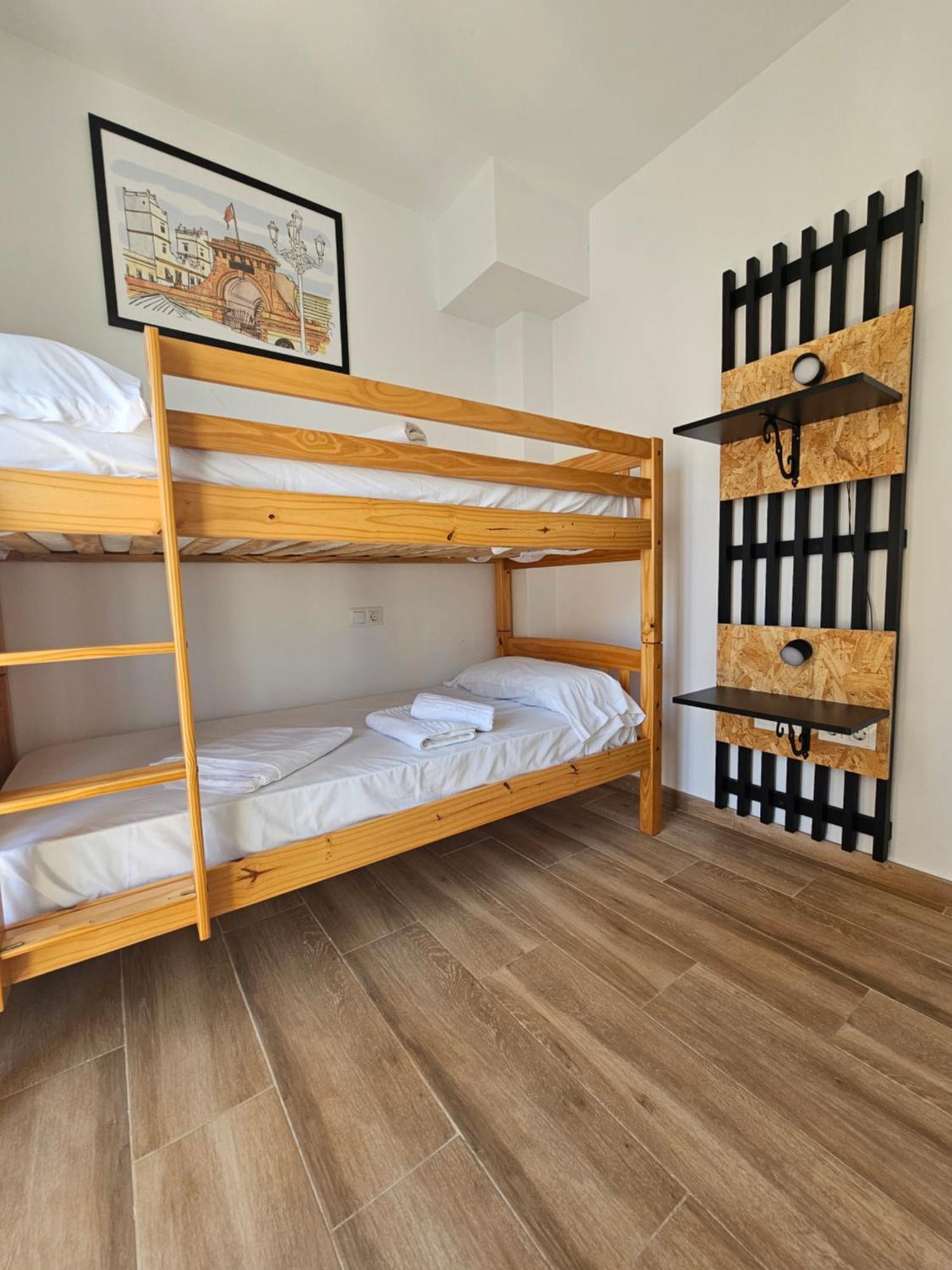 Apartamentos Plaza Santo Domingo Cadiz Dış mekan fotoğraf
