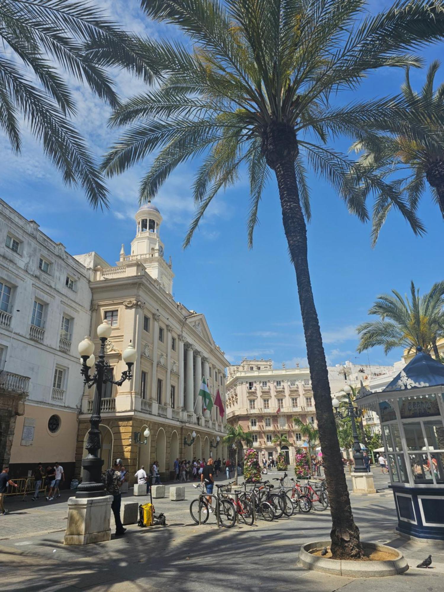 Apartamentos Plaza Santo Domingo Cadiz Dış mekan fotoğraf